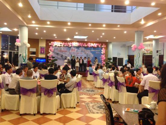 Song Rach Hao Seafood Restaurant